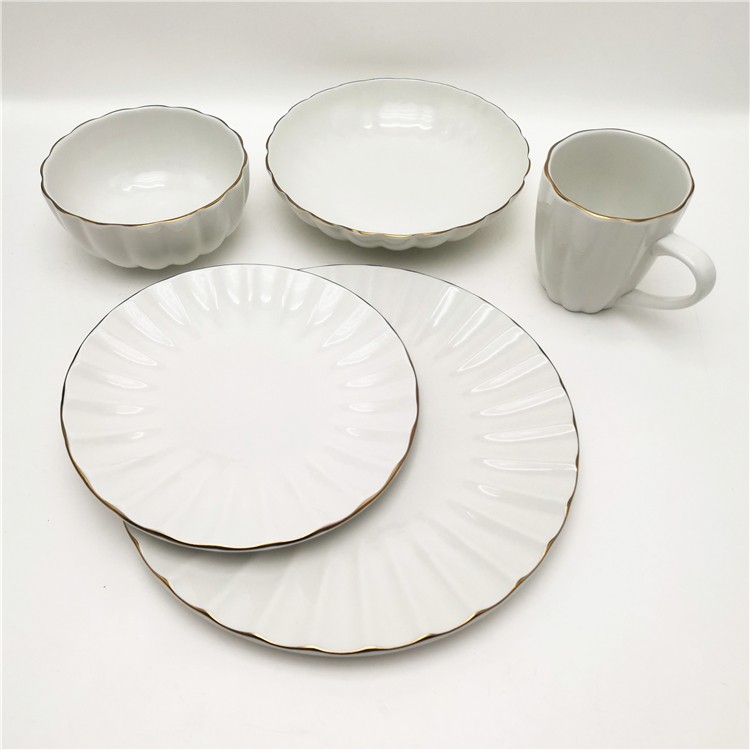 pumpkin dinnerware (40).jpg