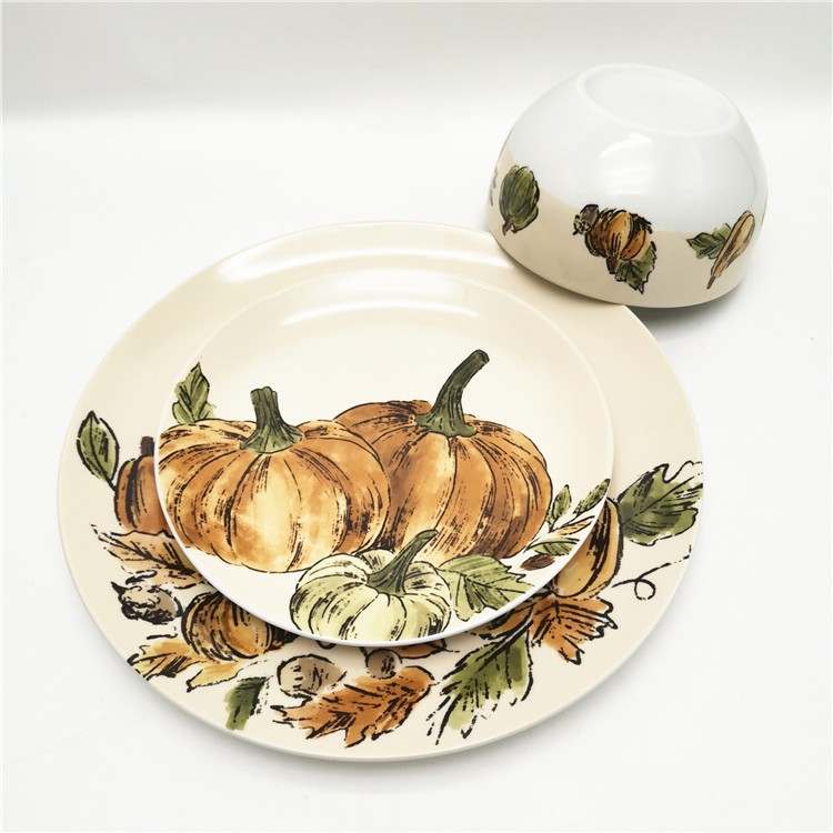 pumpkin dinnerware.jpg