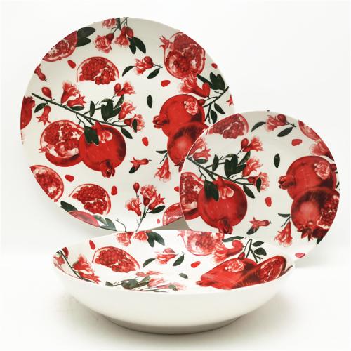 18pcs Pomegranate Porcelain Dinner Set - Customize Your Dining Experience!