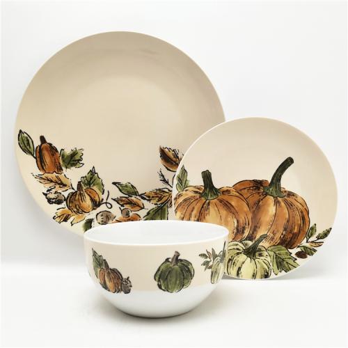 >Vintage floral pumpkin design dinnerware set supplier