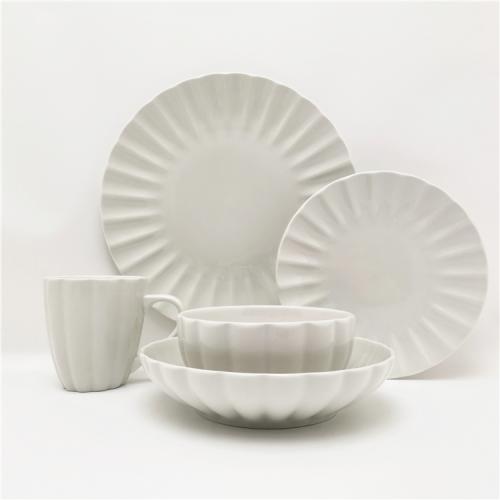 Pumpkin Embossed Porcelain Dinnerware